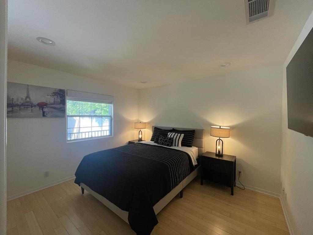 Charming Bright Traditional Home In Sherman Oaks Los Angeles Extérieur photo