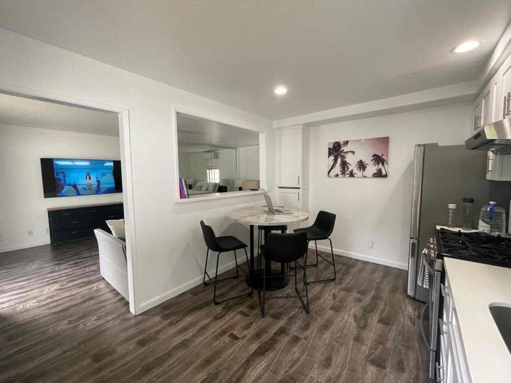 Charming Bright Traditional Home In Sherman Oaks Los Angeles Extérieur photo