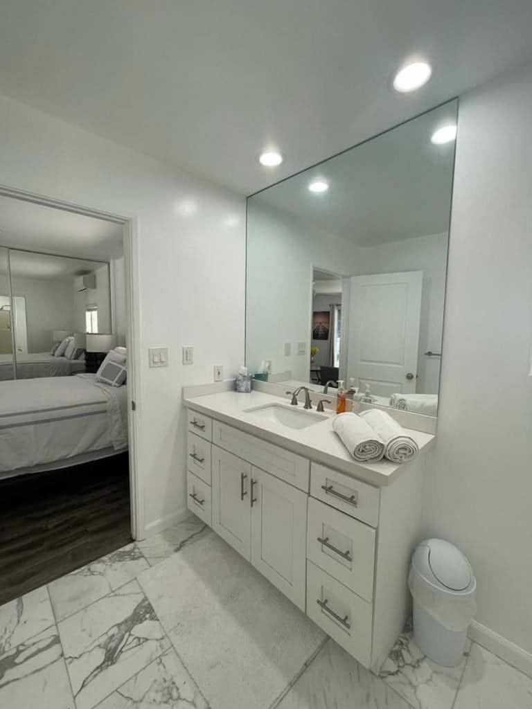 Charming Bright Traditional Home In Sherman Oaks Los Angeles Extérieur photo