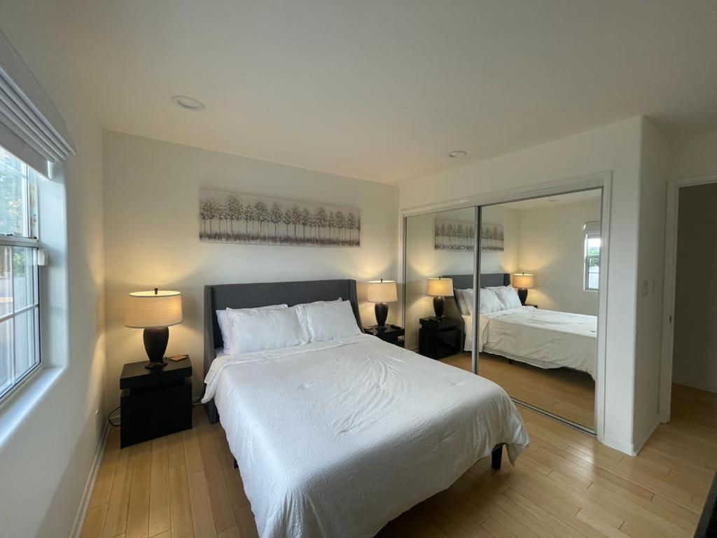 Charming Bright Traditional Home In Sherman Oaks Los Angeles Extérieur photo