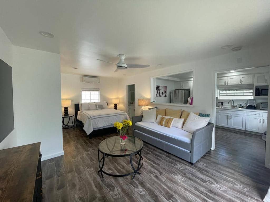 Charming Bright Traditional Home In Sherman Oaks Los Angeles Extérieur photo